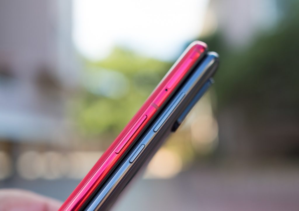 OnePlus 7 против Xiaomi Mi 9: что купить?